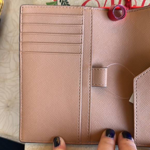 Tory Burch - Picture 3 of 8